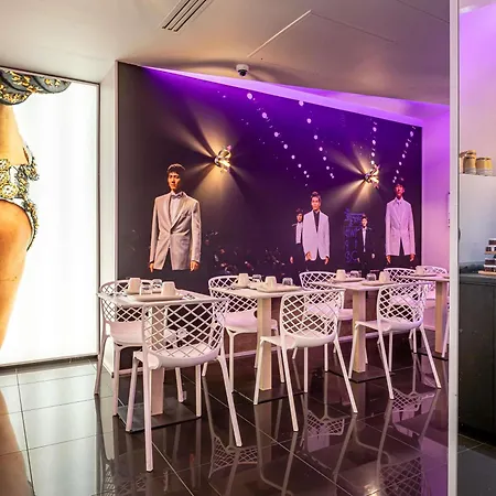 酒店 巴黎意大利广场美居酒店 4*