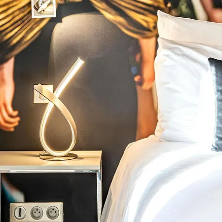 巴黎意大利广场美居酒店 4*