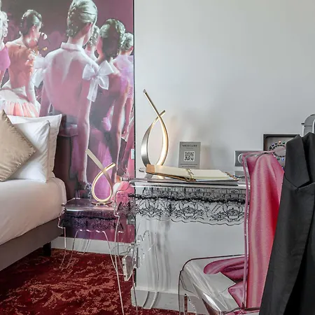 巴黎意大利广场美居酒店 酒店