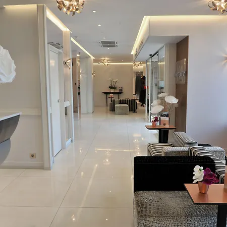 Mercure Place D'italie Hotel 4*