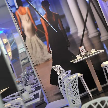 Hotel Mercure Place D'italie 4*