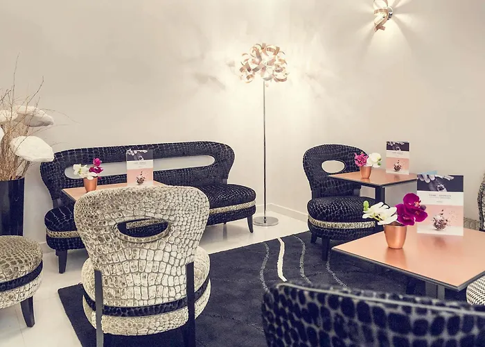 Hotell Mercure Place D'italie