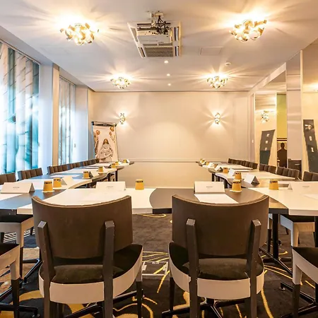 Hotel Mercure Place D'italie 4*